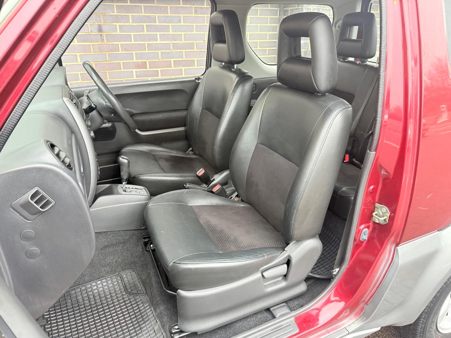 Used Suzuki Jimny 2007 for sale - 76585298: Photo 29