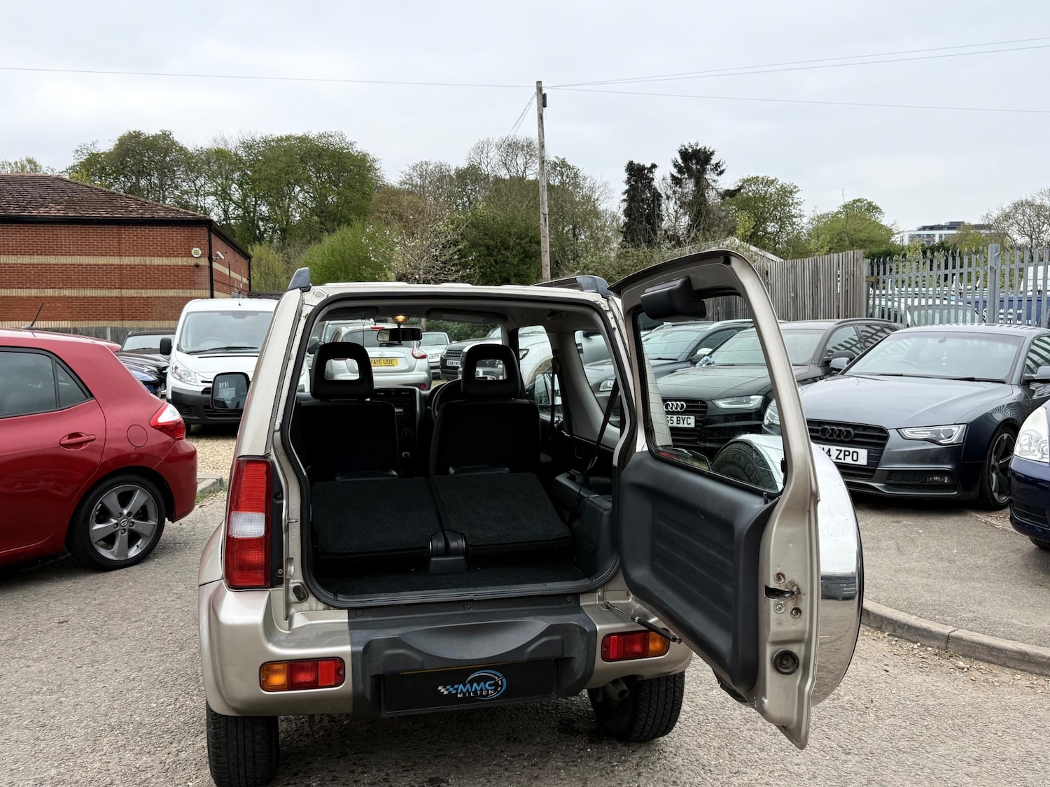 Used Suzuki Jimny 2005 for sale - 76153063: Photo 14