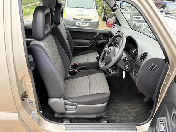 Used Suzuki Jimny 2005 for sale - 76153063: Photo 21