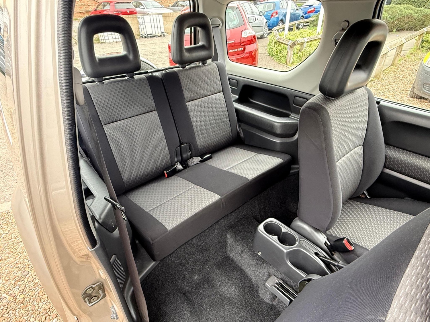 Used Suzuki Jimny 2005 for sale - 76153063: Photo 24