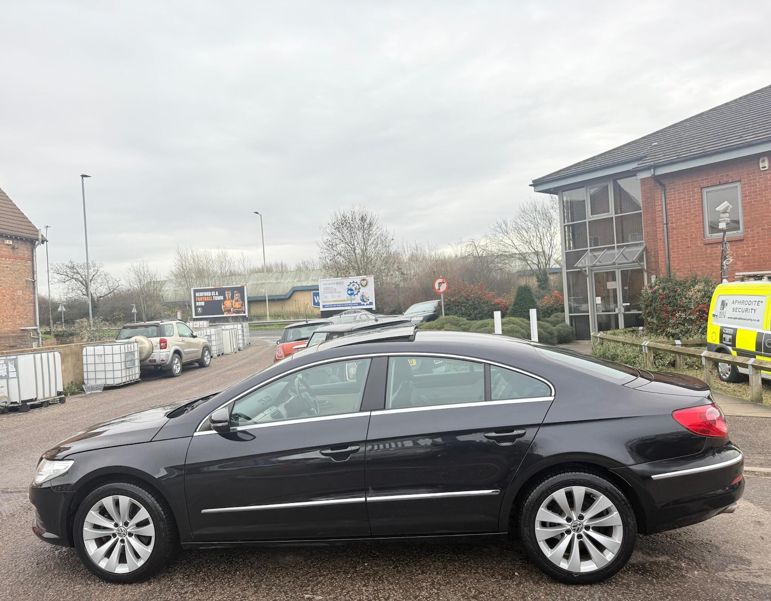 Used Volkswagen Passat 2009 for sale - 76975620: Photo 11