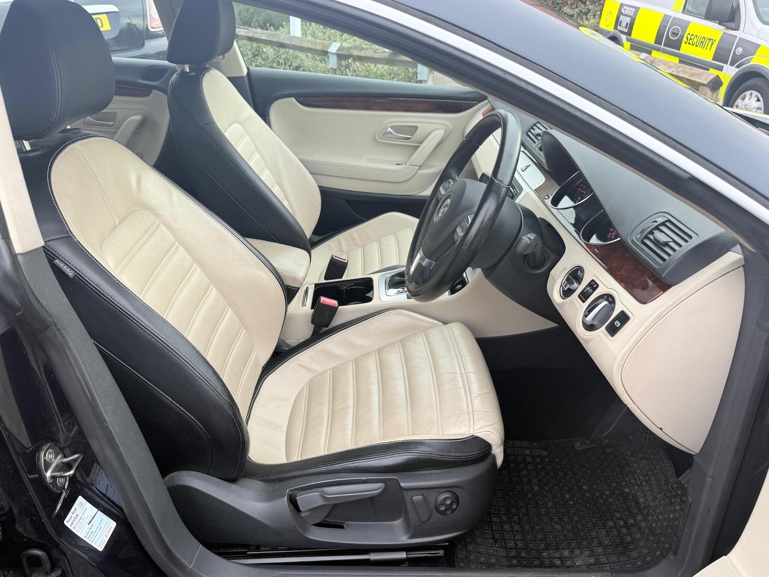 Used Volkswagen Passat 2009 for sale - 76975620: Photo 24