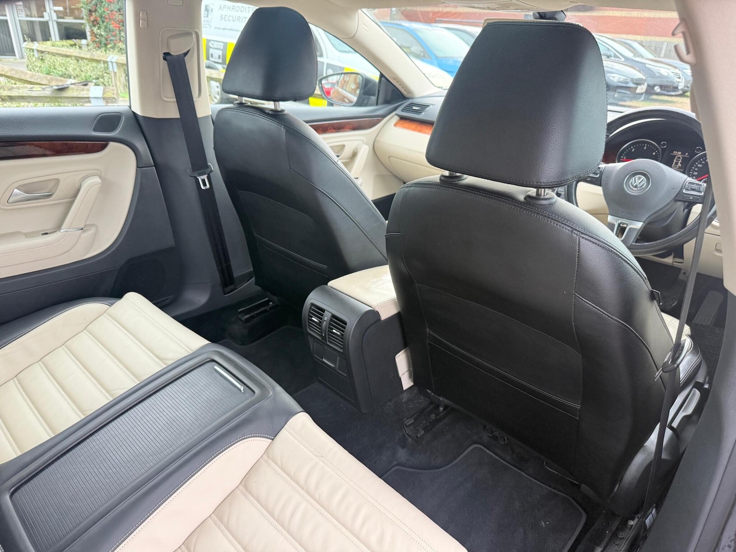 Used Volkswagen Passat 2009 for sale - 76975620: Photo 29