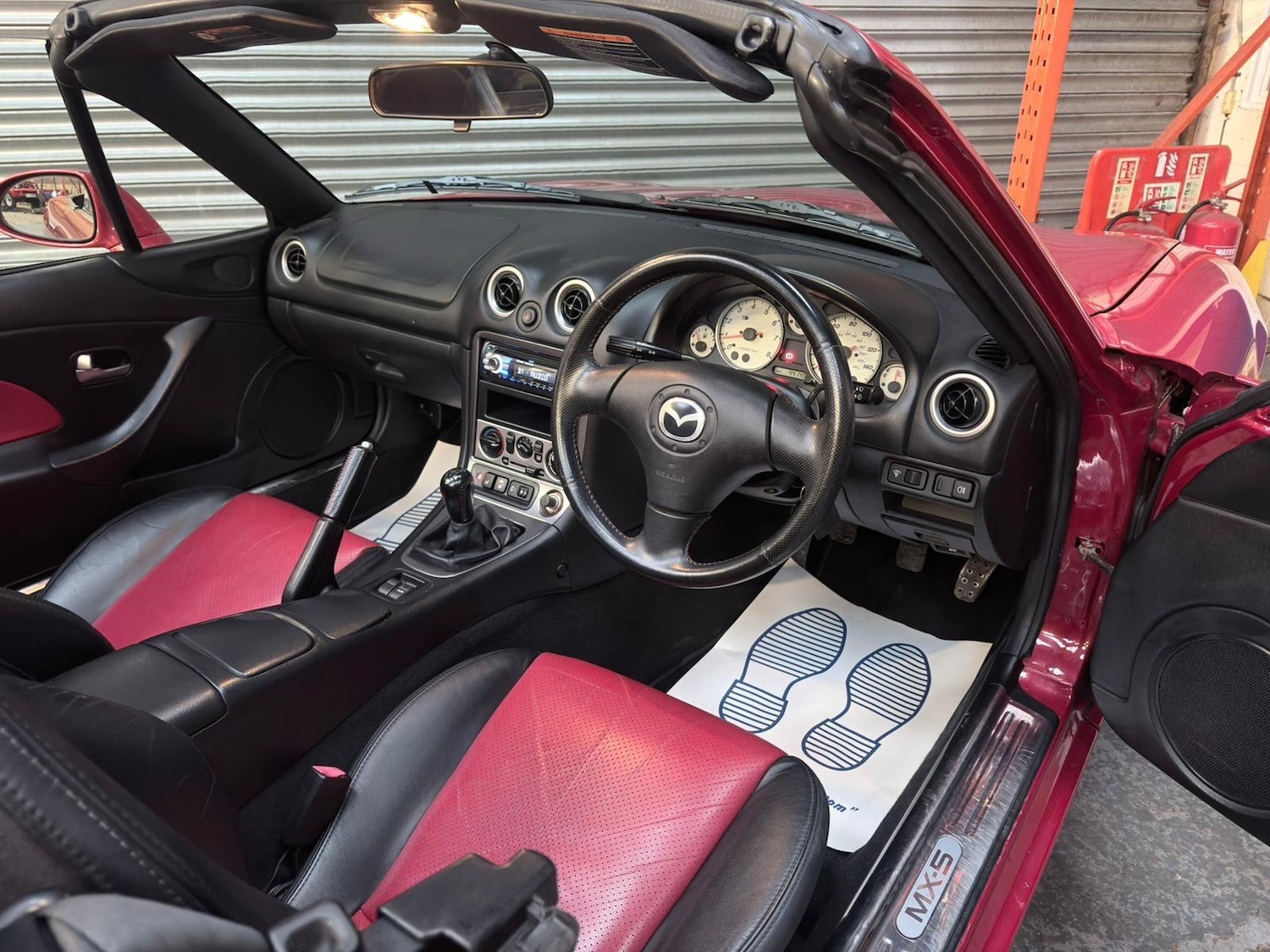 Used Mazda MX-5 2004 for sale - 77255099: Photo 19