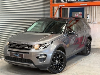 Used Land Rover Discovery Sport 2017 for sale - 79540348: Photo