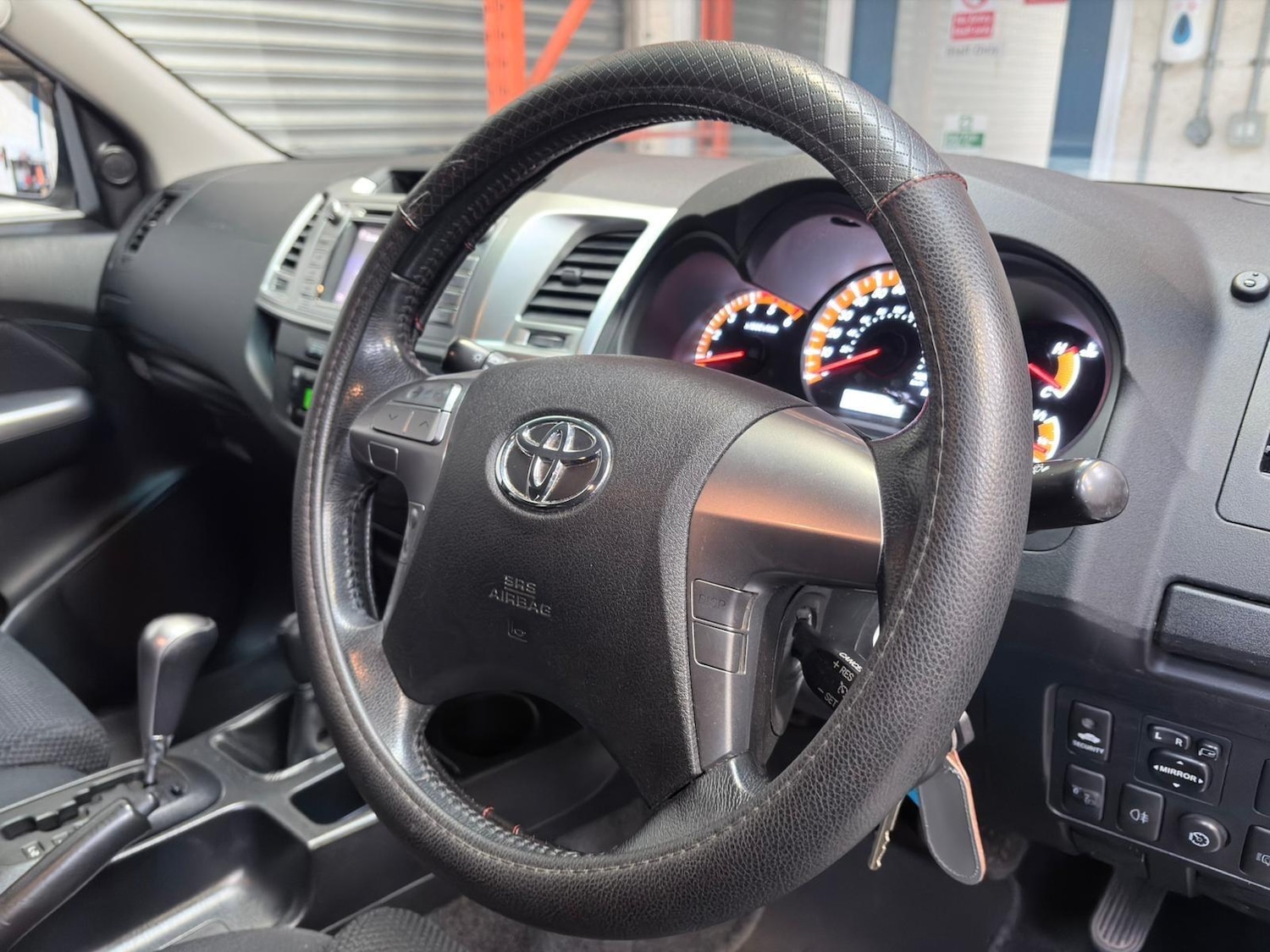 Used Toyota Hilux 2016 for sale - 78127702: Photo 28