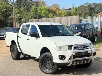 Used Mitsubishi L200 2014 for sale - 76071918: Photo