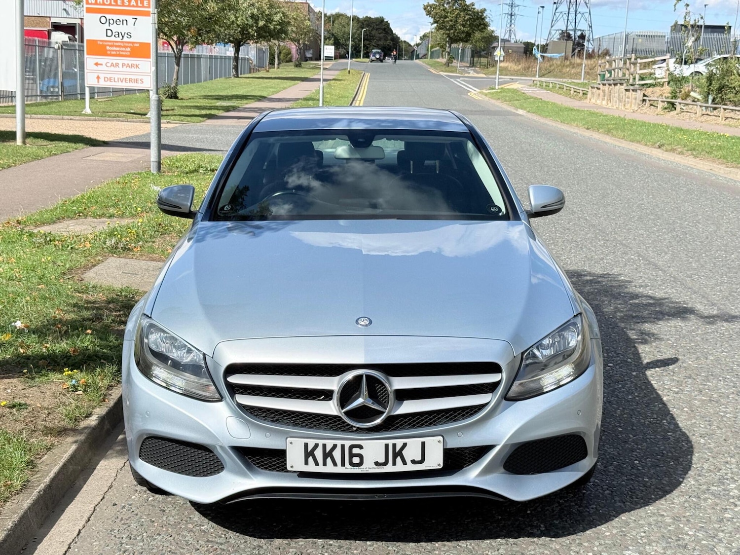 Used Mercedes-Benz C Class 2016 for sale - 76441105: Photo 3