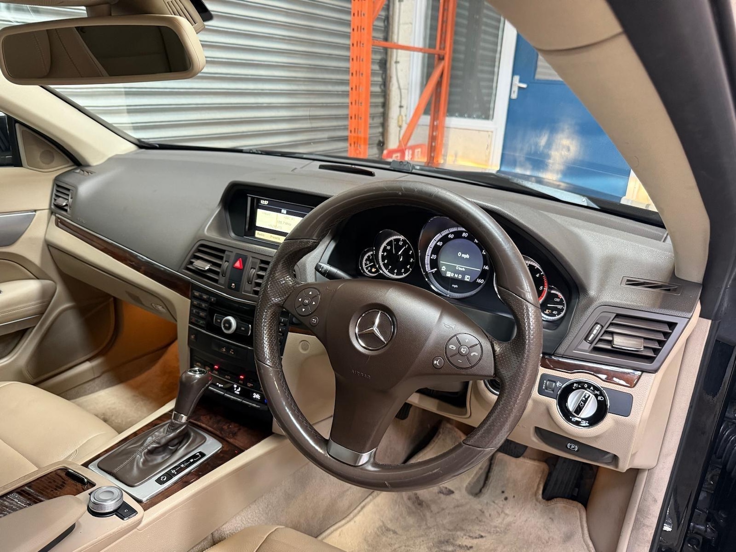 Used Mercedes-Benz E Class for sale - 77754345: Photo 14