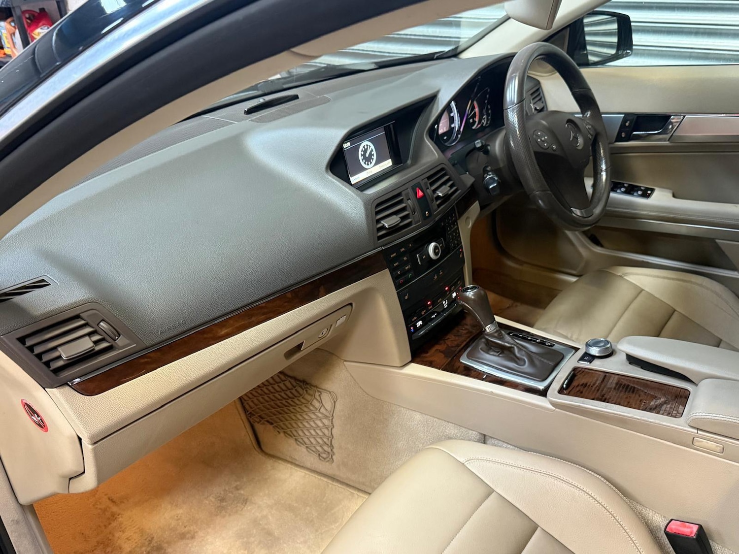 Used Mercedes-Benz E Class for sale - 77754345: Photo 21