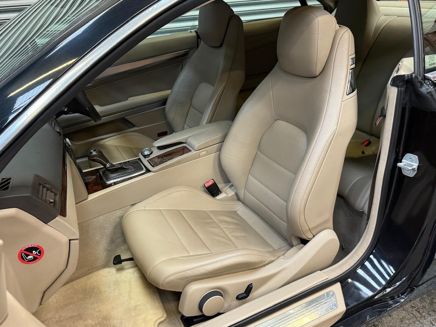 Used Mercedes-Benz E Class for sale - 77754345: Photo 24