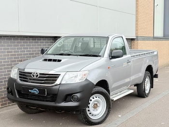 Used Toyota Hilux 2016 for sale - 75608789: Photo