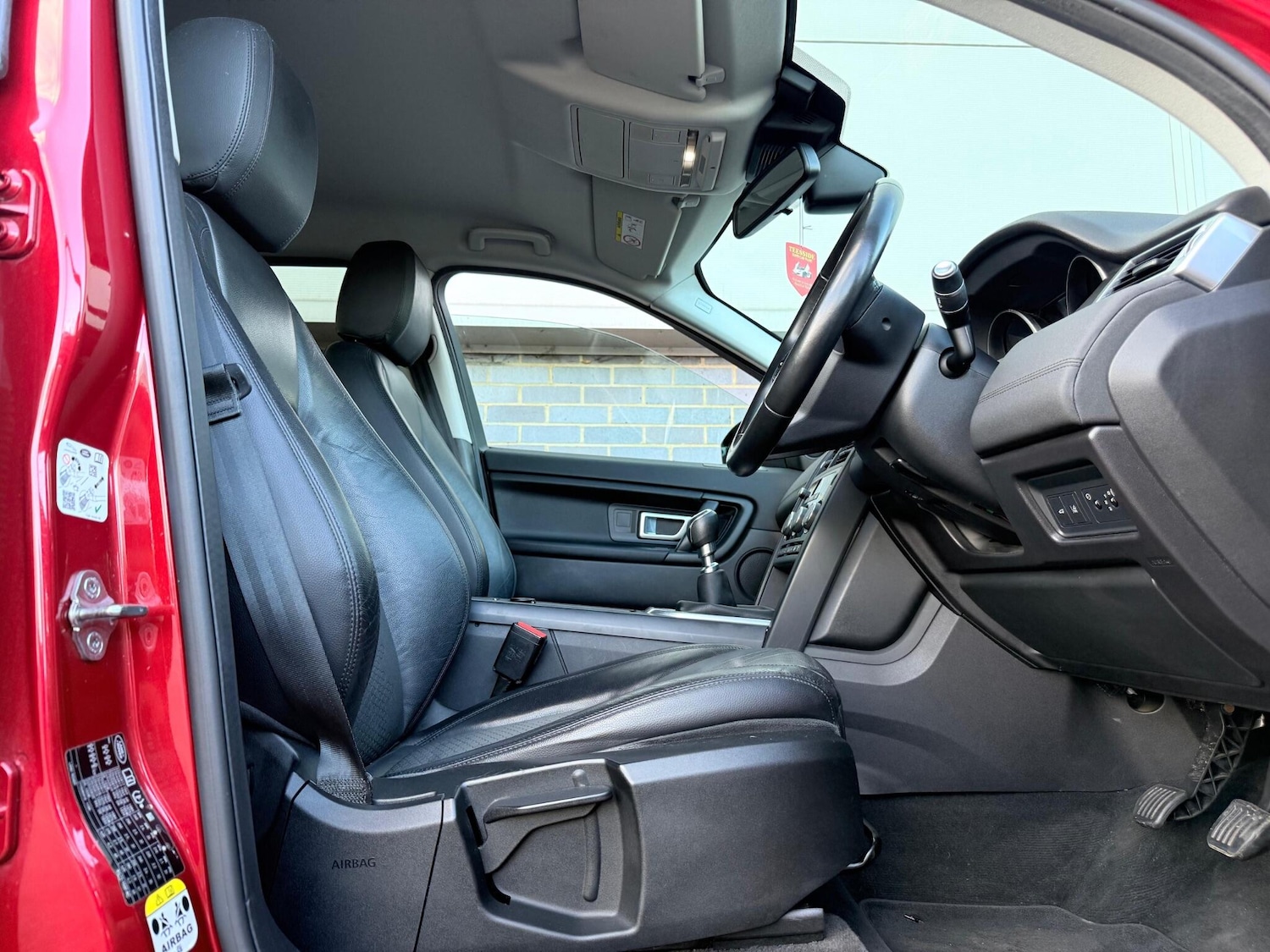 Used Land Rover Discovery Sport 2017 for sale - 76521552: Photo 23