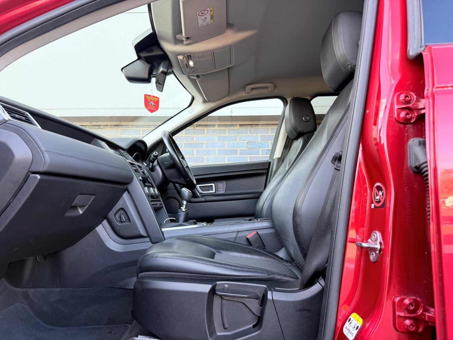 Used Land Rover Discovery Sport 2017 for sale - 76521552: Photo 27