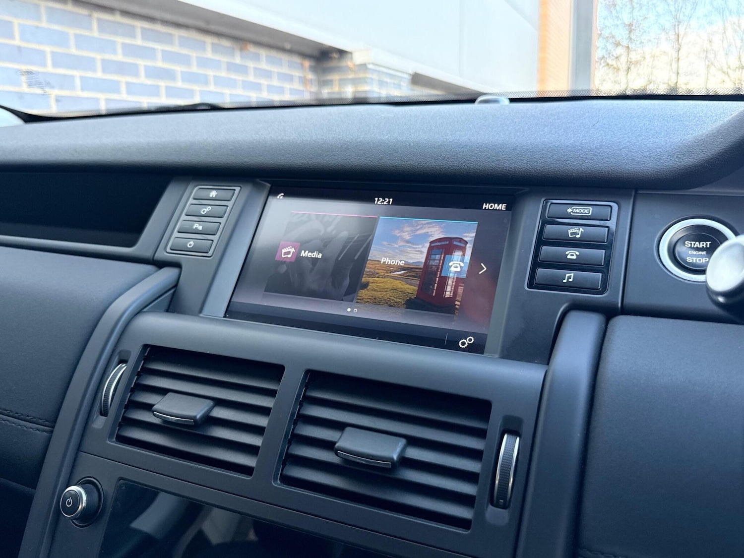 Used Land Rover Discovery Sport 2017 for sale - 76521552: Photo 37