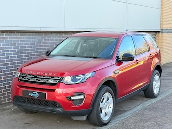 Used Land Rover Discovery Sport 2017 for sale - 76521552: Photo