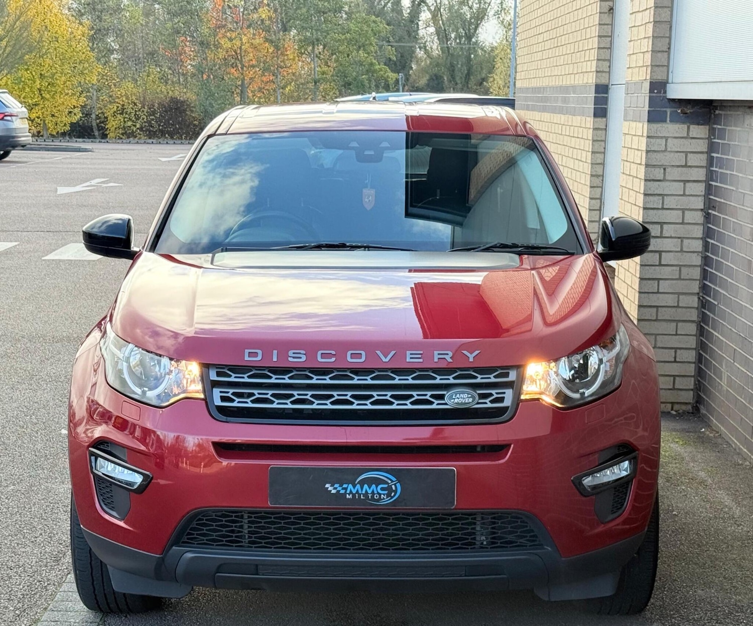 Used Land Rover Discovery Sport 2017 for sale - 76521552: Photo 7