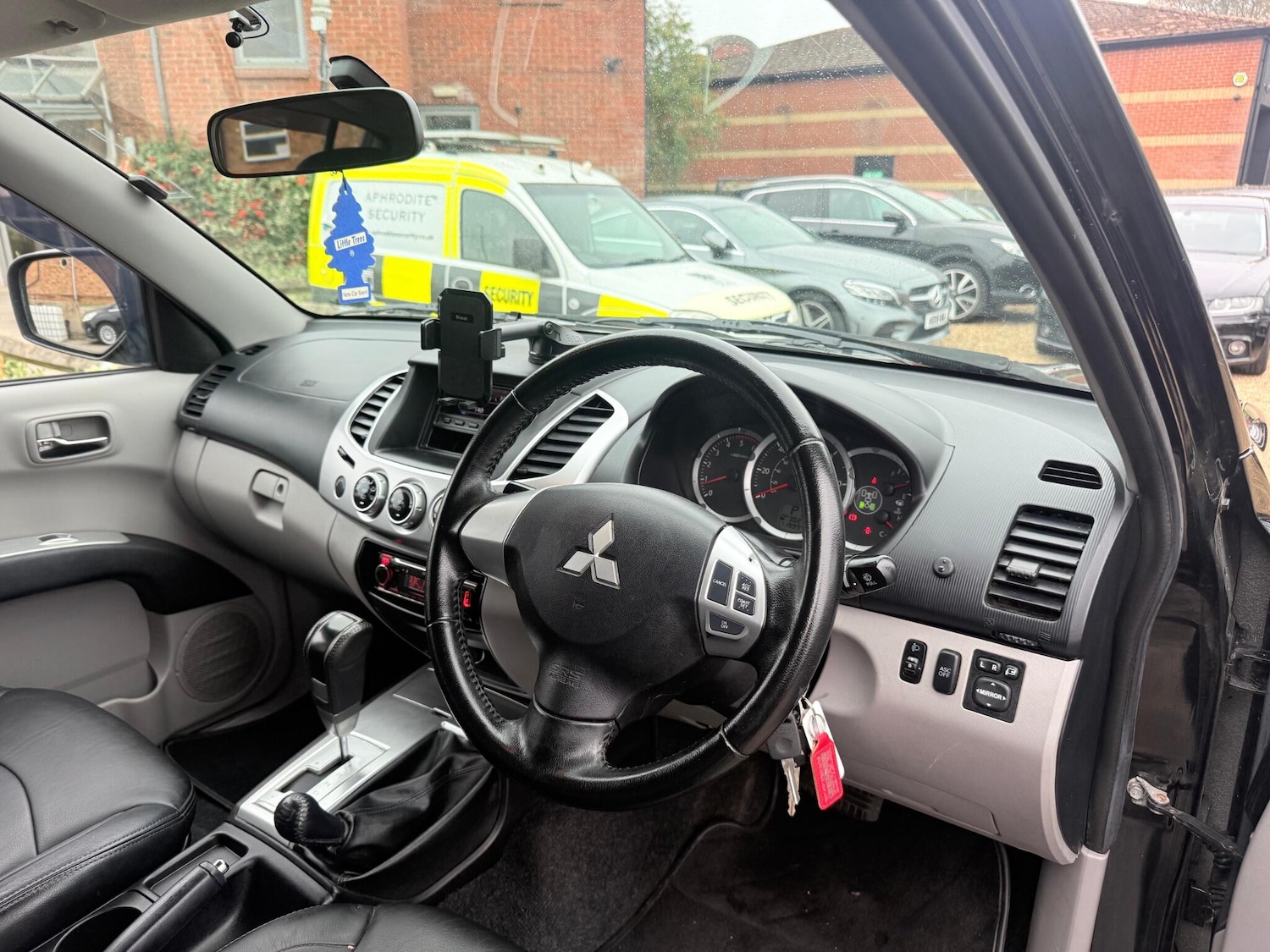 Used Mitsubishi L200 2013 for sale - 76269758: Photo 23