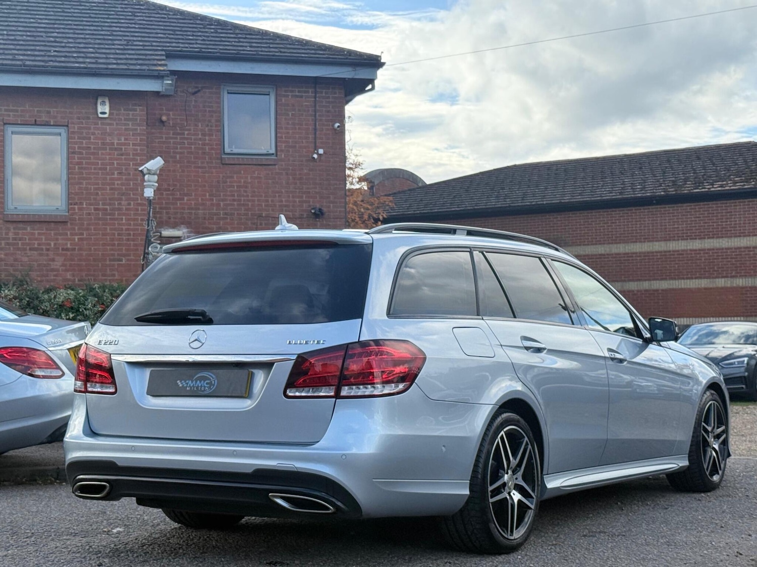 Used Mercedes-Benz E Class 2015 for sale - 77120867: Photo 11