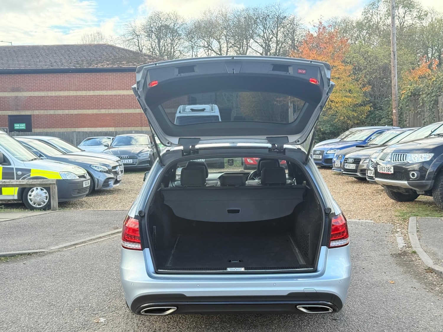 Used Mercedes-Benz E Class 2015 for sale - 77120867: Photo 20