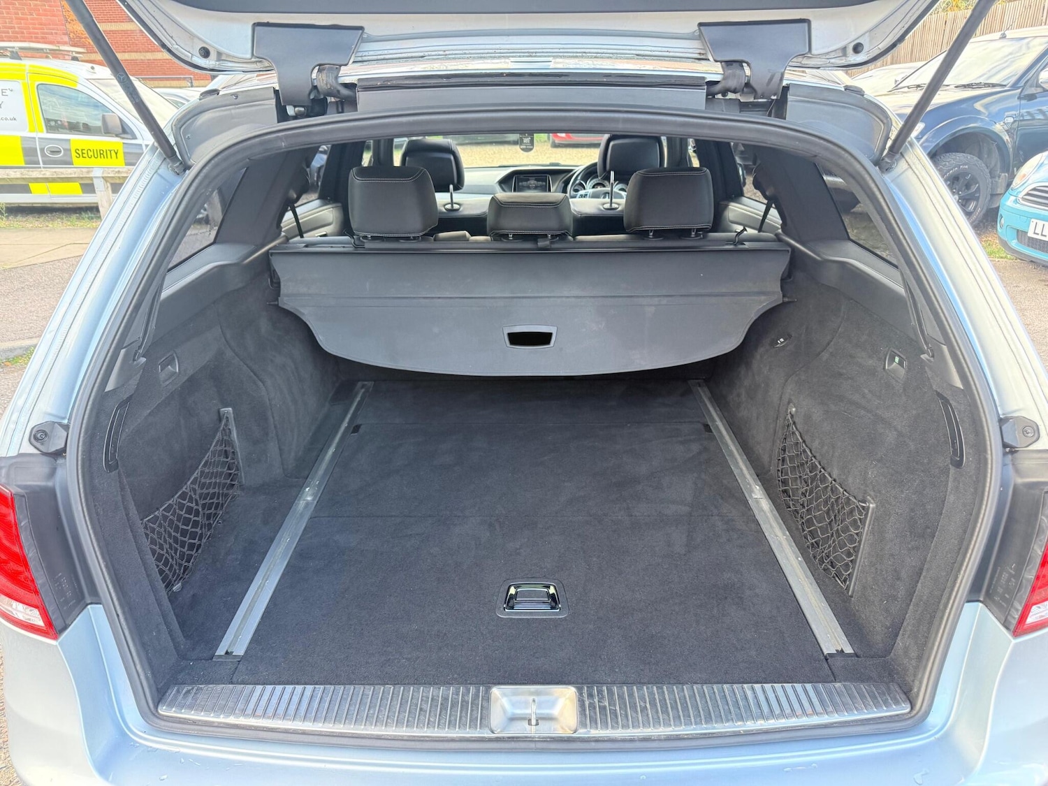 Used Mercedes-Benz E Class 2015 for sale - 77120867: Photo 21