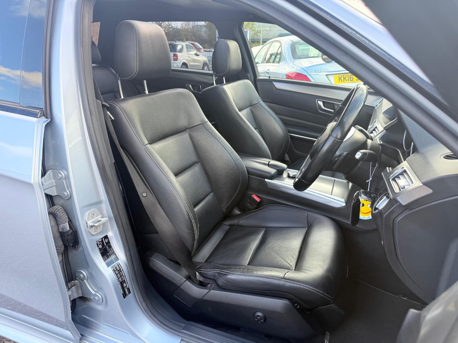 Used Mercedes-Benz E Class 2015 for sale - 77120867: Photo 23