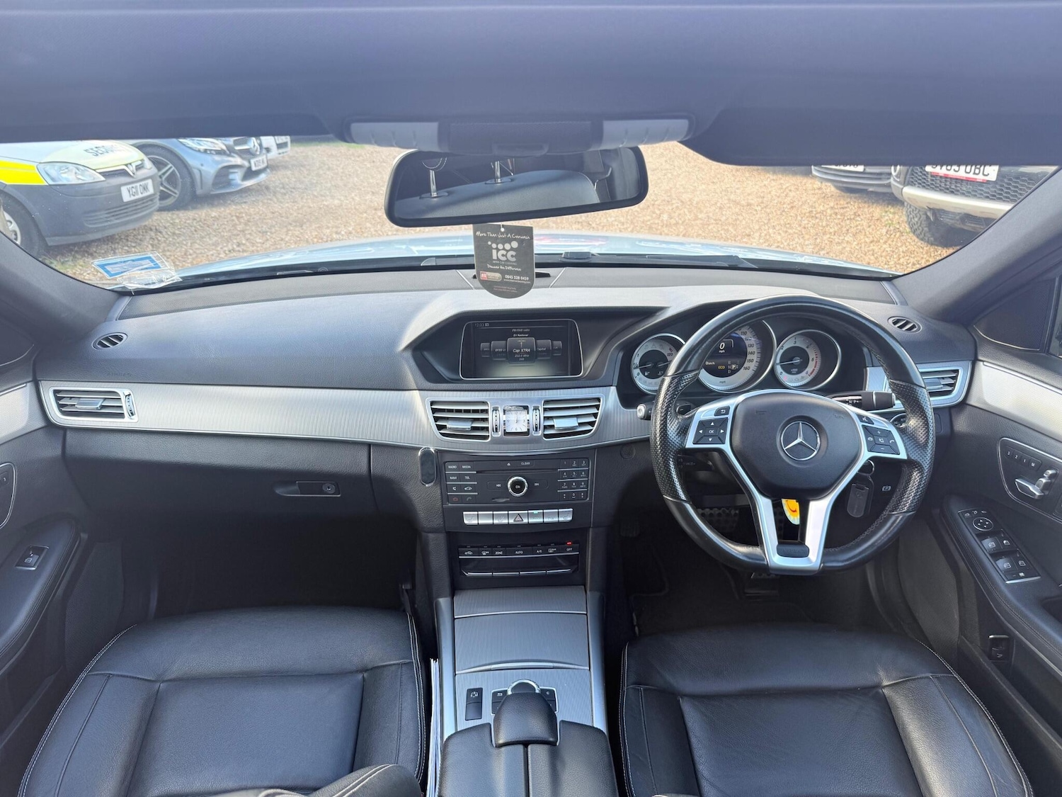 Used Mercedes-Benz E Class 2015 for sale - 77120867: Photo 31