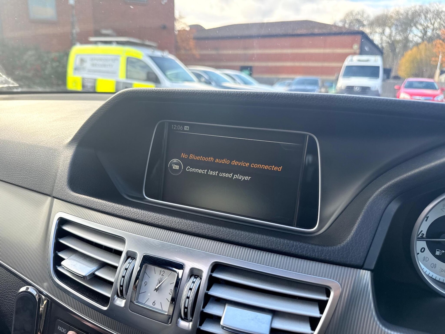 Used Mercedes-Benz E Class 2015 for sale - 77120867: Photo 42