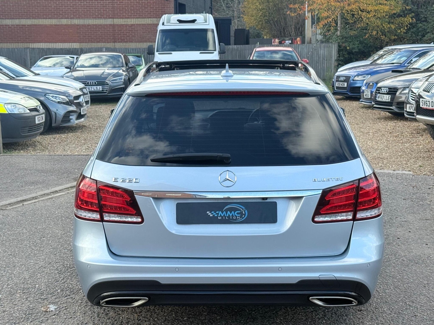 Used Mercedes-Benz E Class 2015 for sale - 77120867: Photo 8