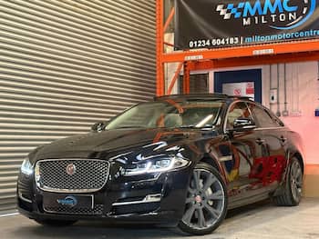 Used Jaguar XJ 2016 for sale - 79712653: Photo