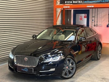 Used Jaguar XJ 2016 for sale - 79712653: Photo