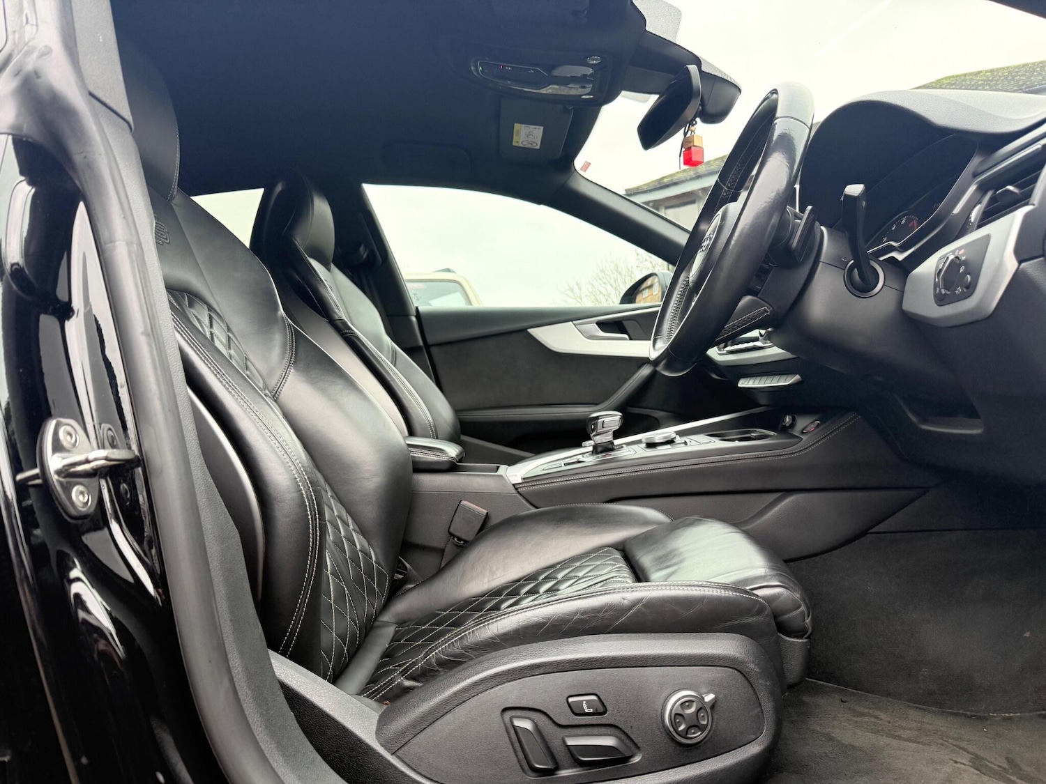 Used Audi S5 for sale - 76728299: Photo 24