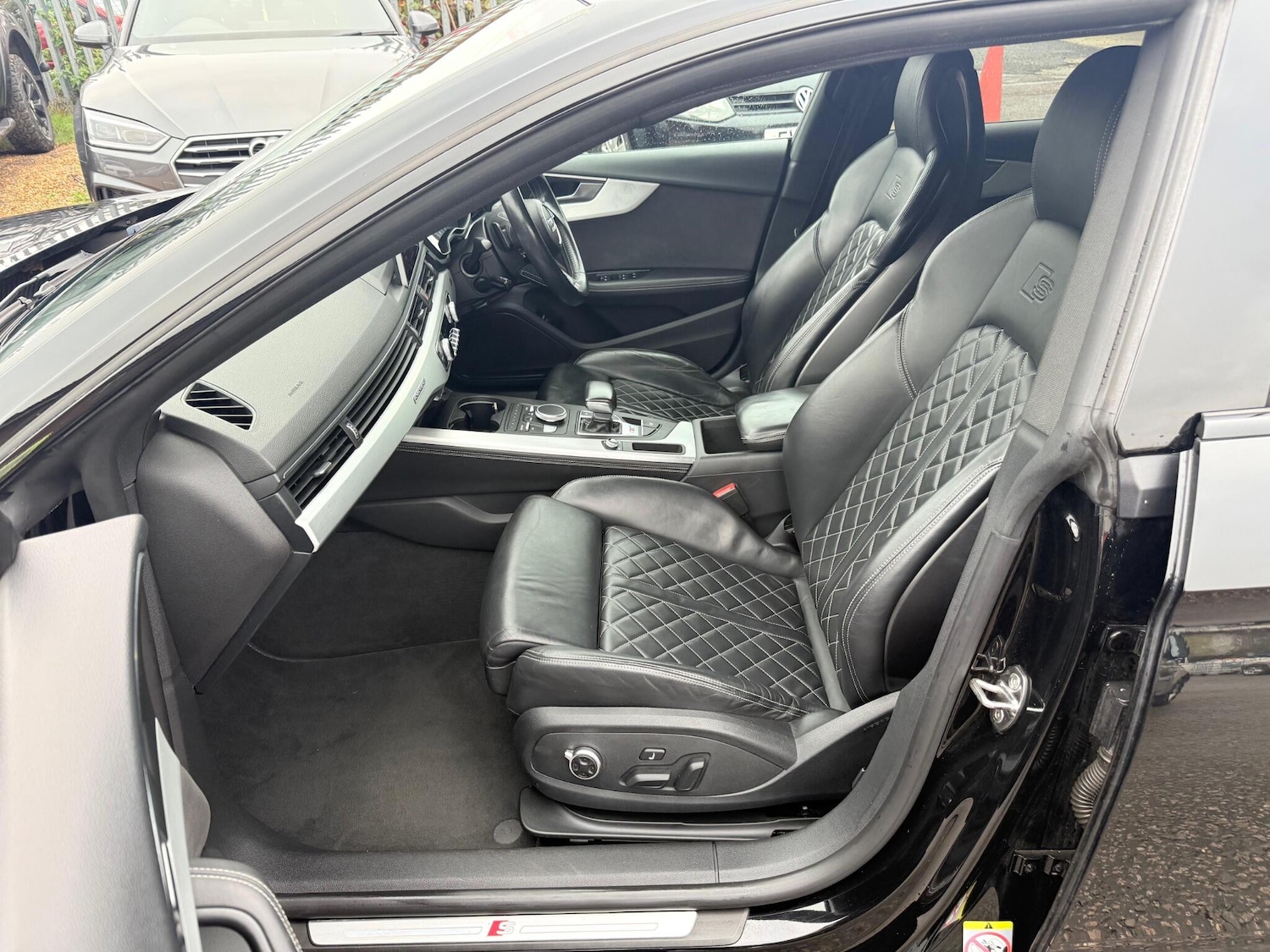 Used Audi S5 for sale - 76728299: Photo 31