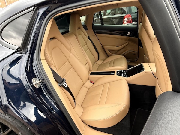 Used Porsche Panamera 2021 for sale - 75070439: Photo 24