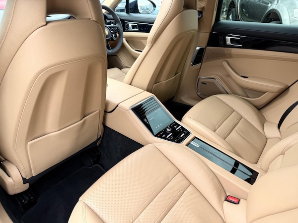 Used Porsche Panamera 2021 for sale - 75070439: Photo 33