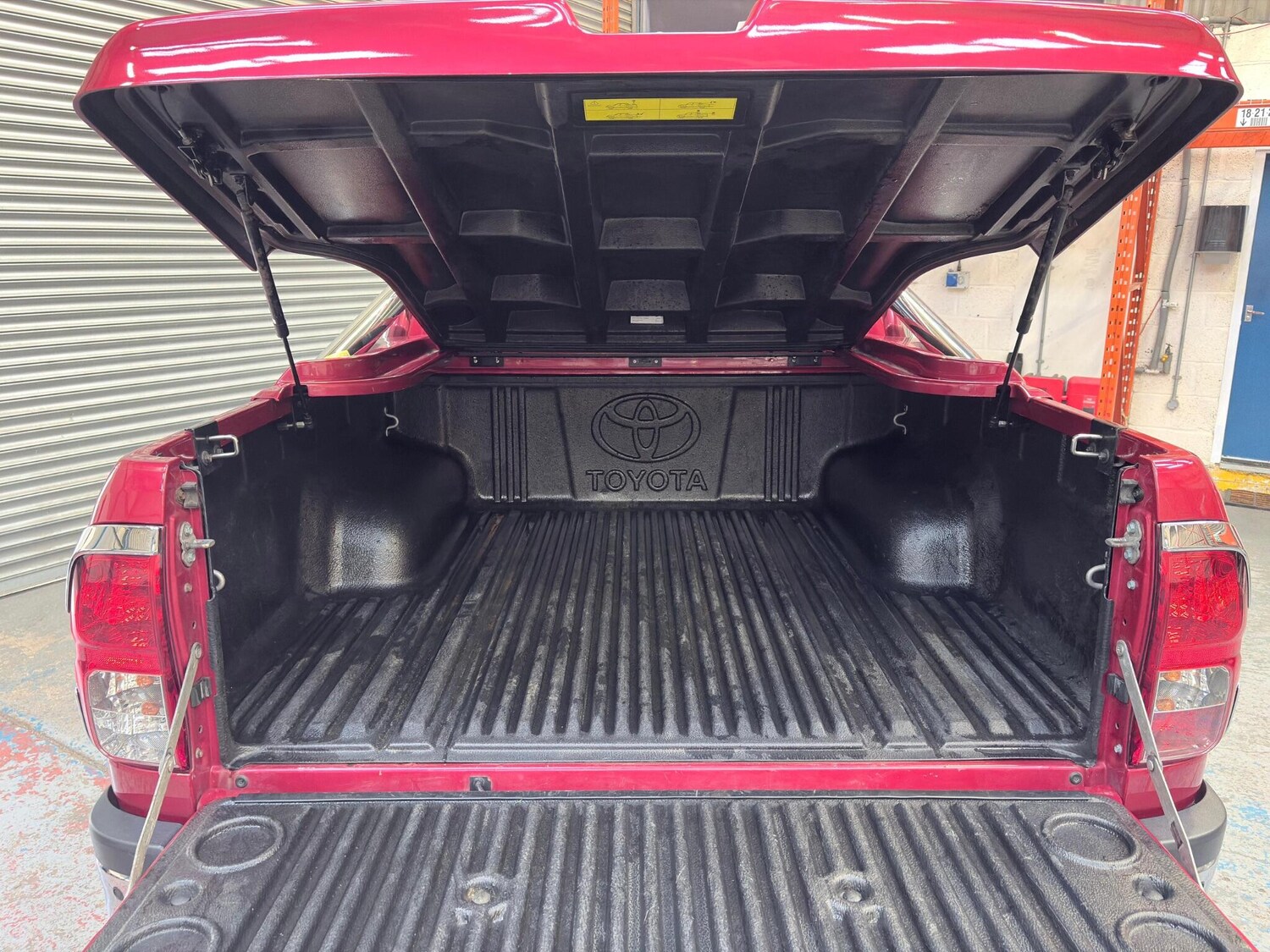 Used Toyota Hilux 2016 for sale - 78115566: Photo 23