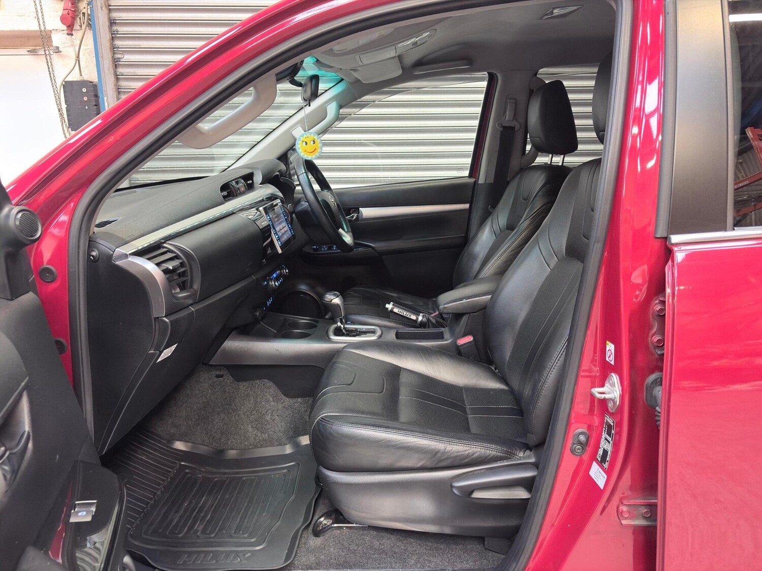 Used Toyota Hilux 2016 for sale - 78115566: Photo 28