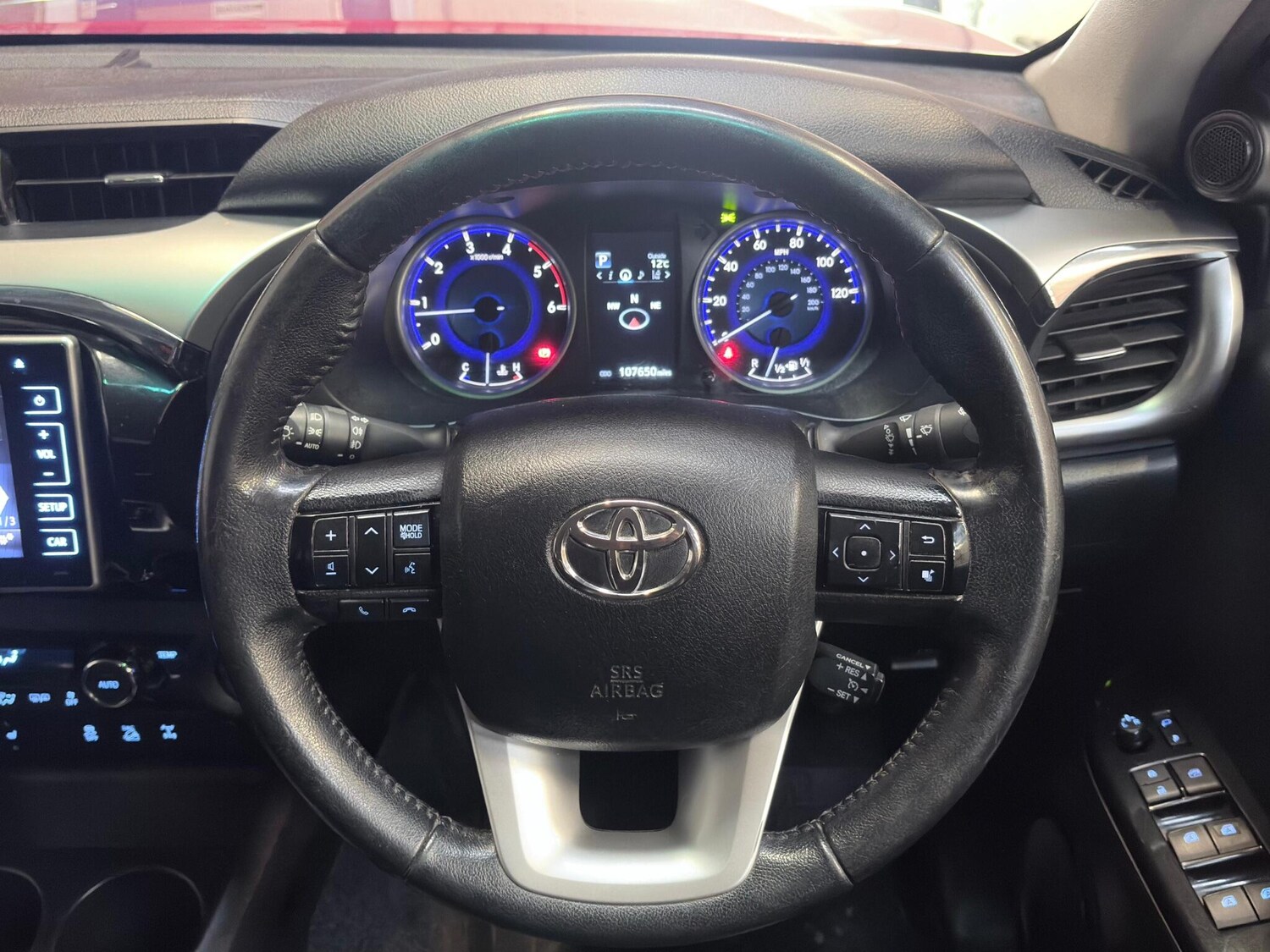 Used Toyota Hilux 2016 for sale - 78115566: Photo 45