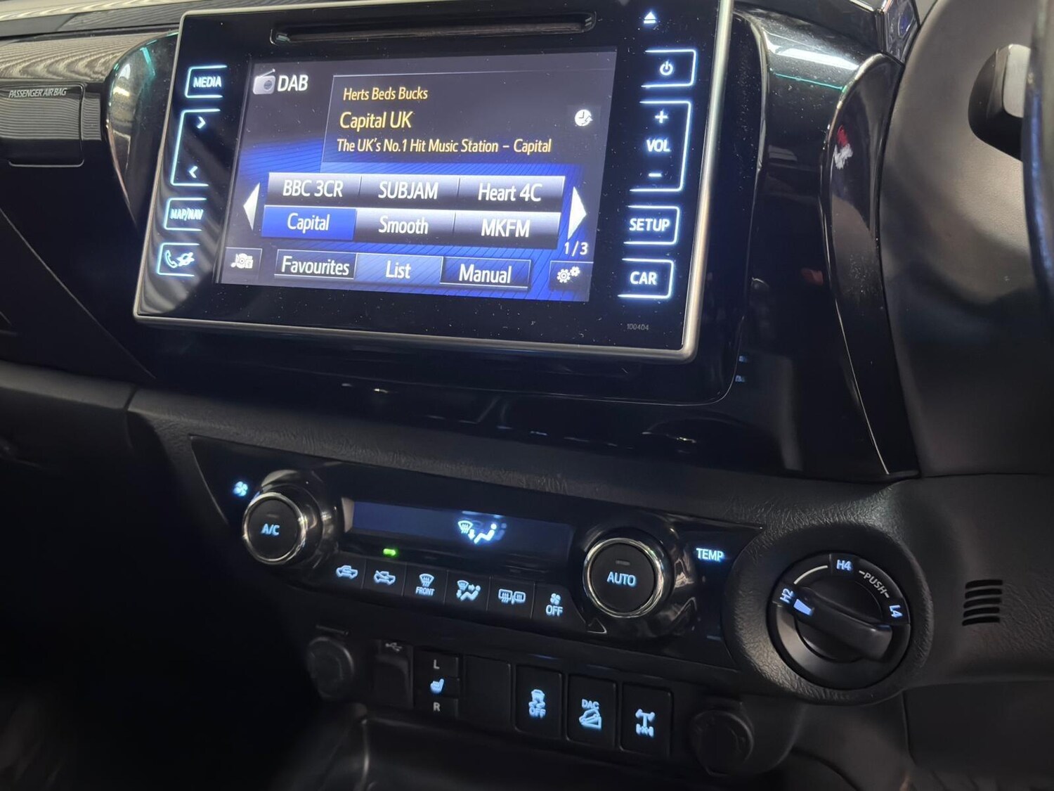 Used Toyota Hilux 2016 for sale - 78115566: Photo 55