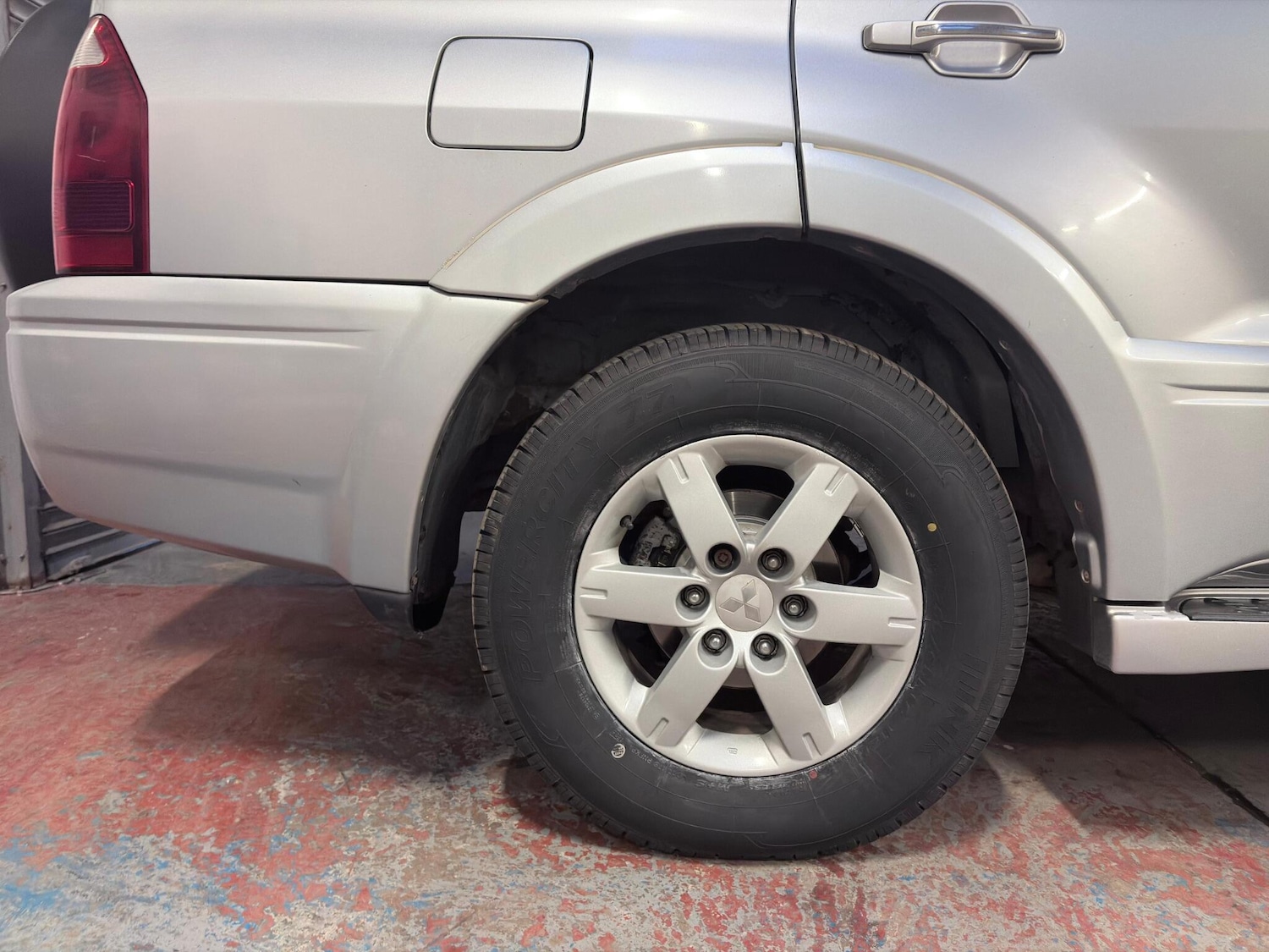 Used Mitsubishi Shogun 2004 for sale - 77573894: Photo 10