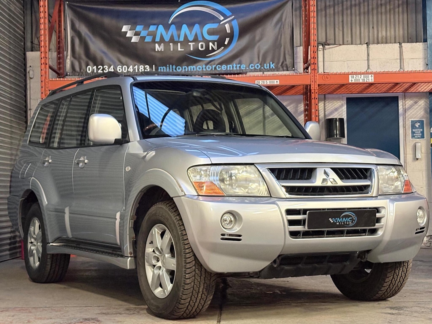 Used Mitsubishi Shogun 2004 for sale - 77573894: Photo 2