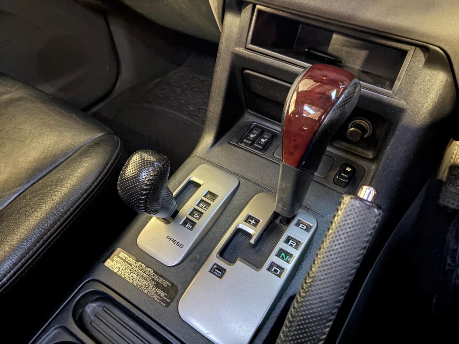 Used Mitsubishi Shogun 2004 for sale - 77573894: Photo 28