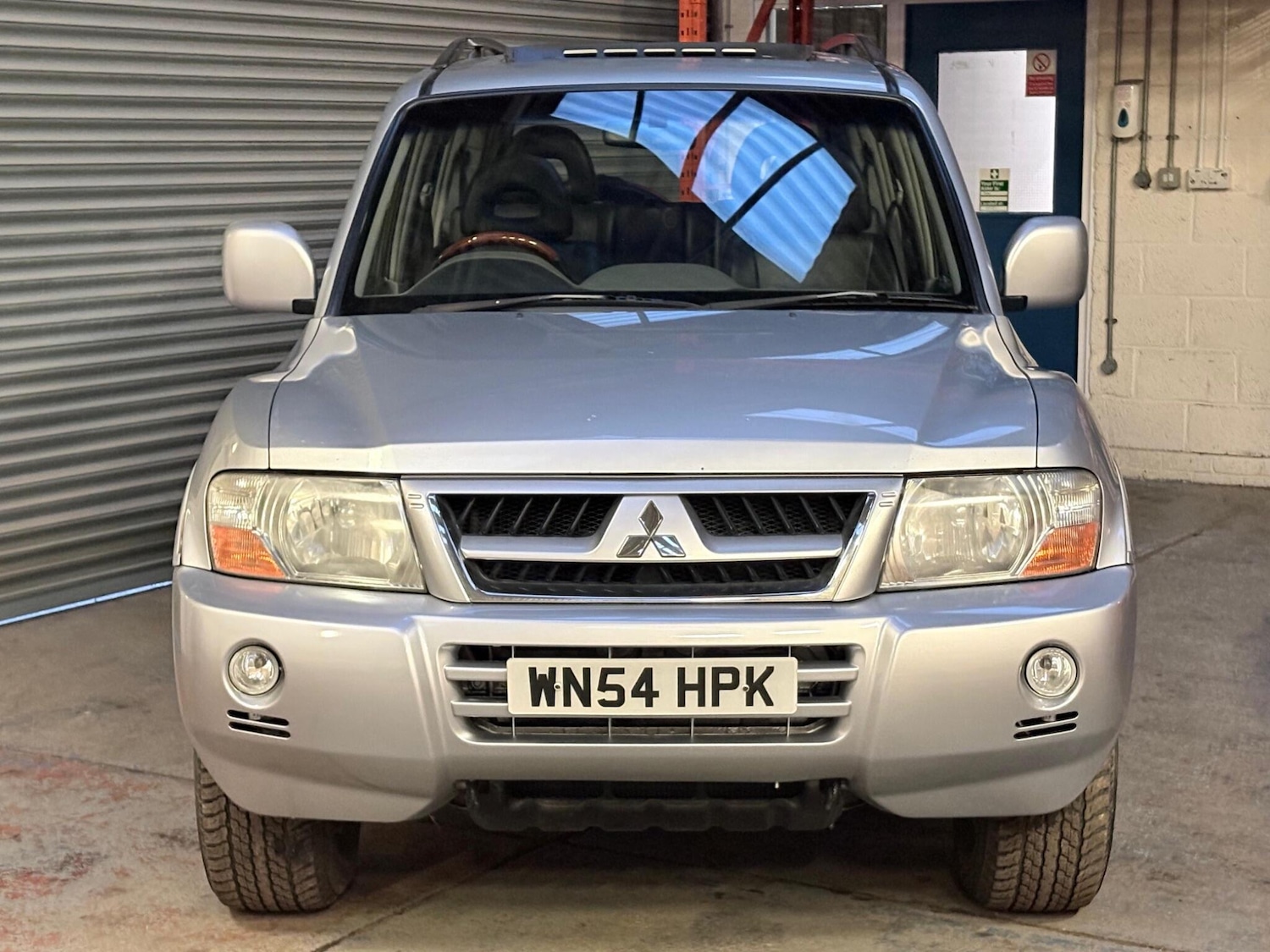 Used Mitsubishi Shogun 2004 for sale - 77573894: Photo 5