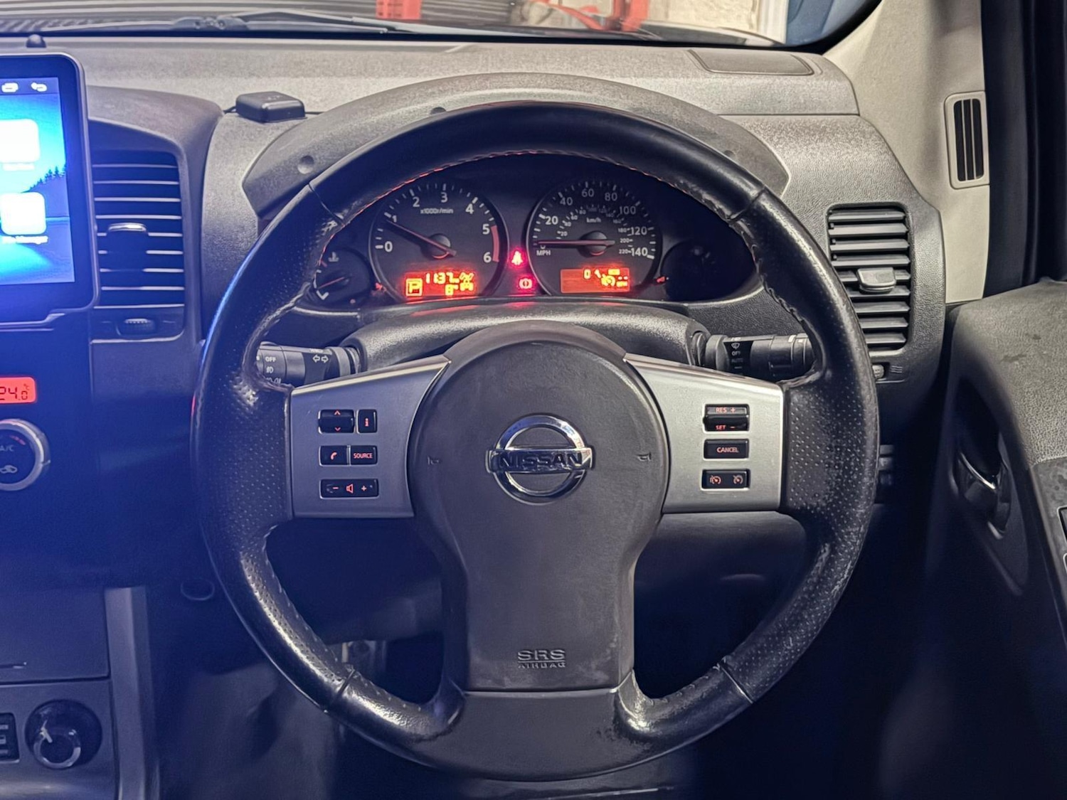 Used Nissan Navara 2014 for sale - 77229512: Photo 28