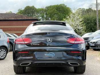 Used Mercedes-Benz C-Class 2018 for sale - 74125514: Photo