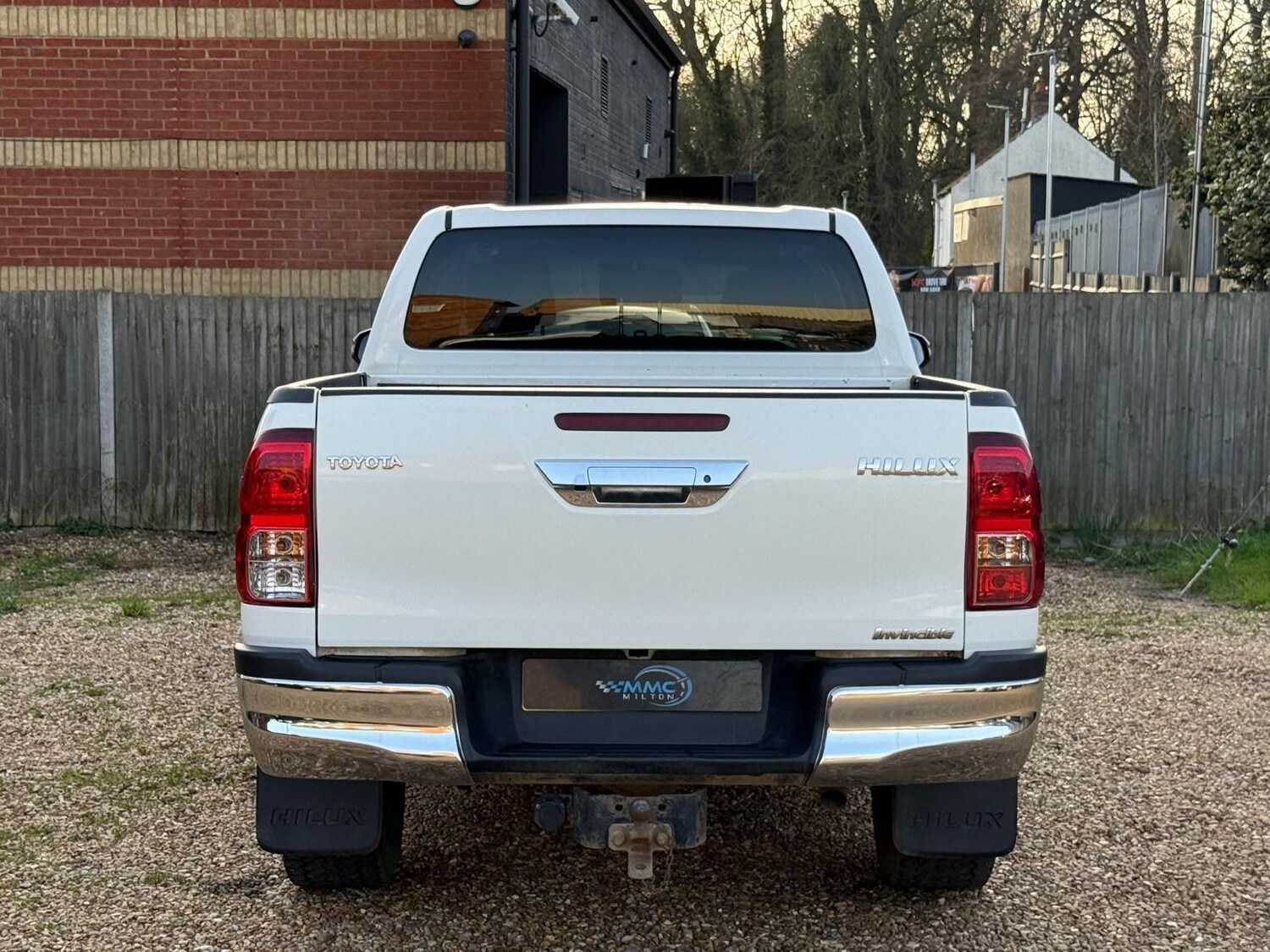 Used Toyota Hilux for sale - 77683205: Photo 10