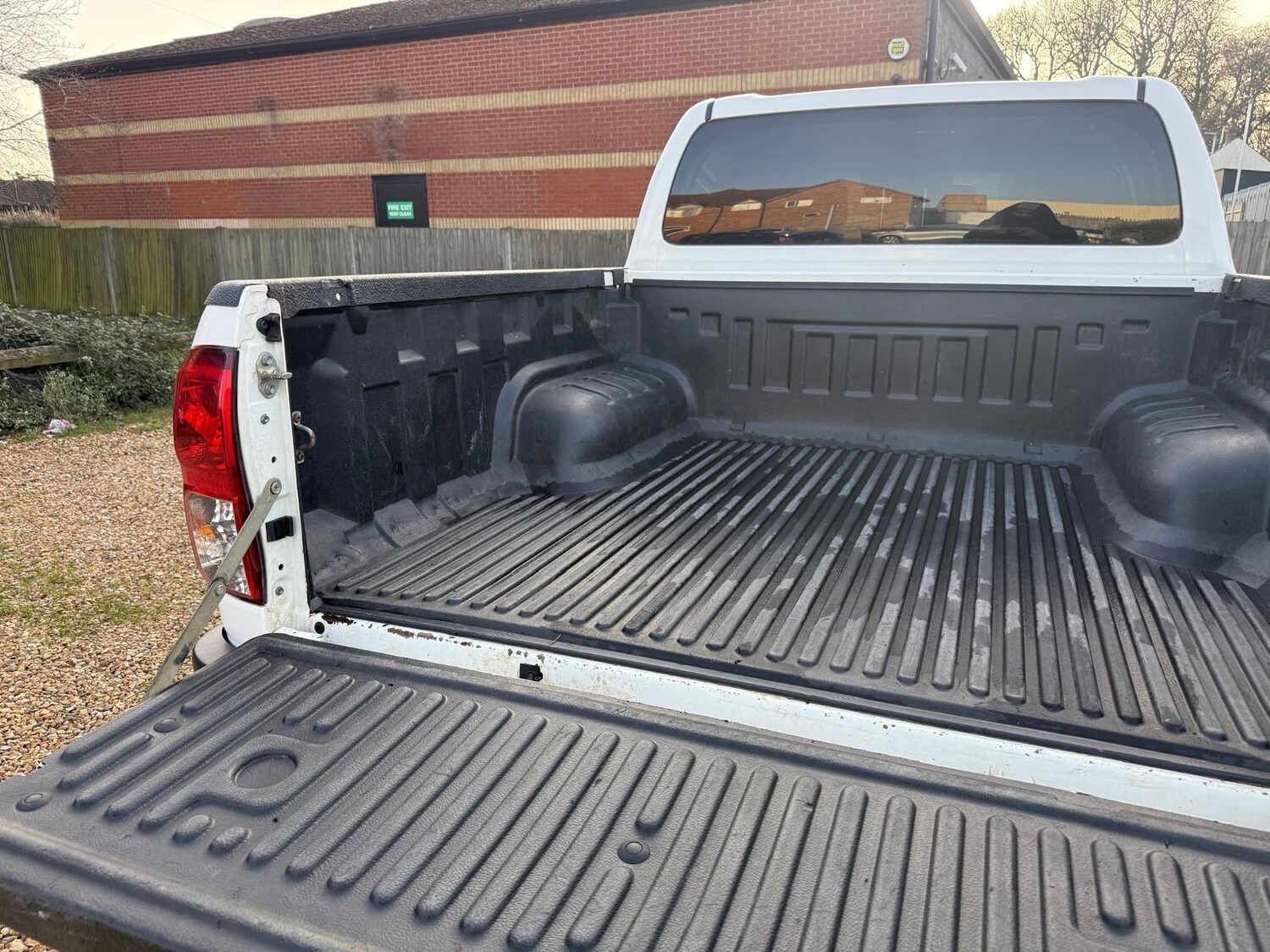 Used Toyota Hilux for sale - 77683205: Photo 14