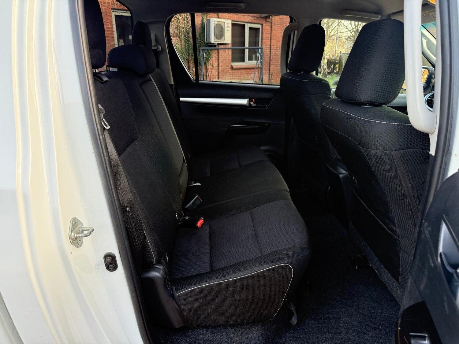 Used Toyota Hilux for sale - 77683205: Photo 18