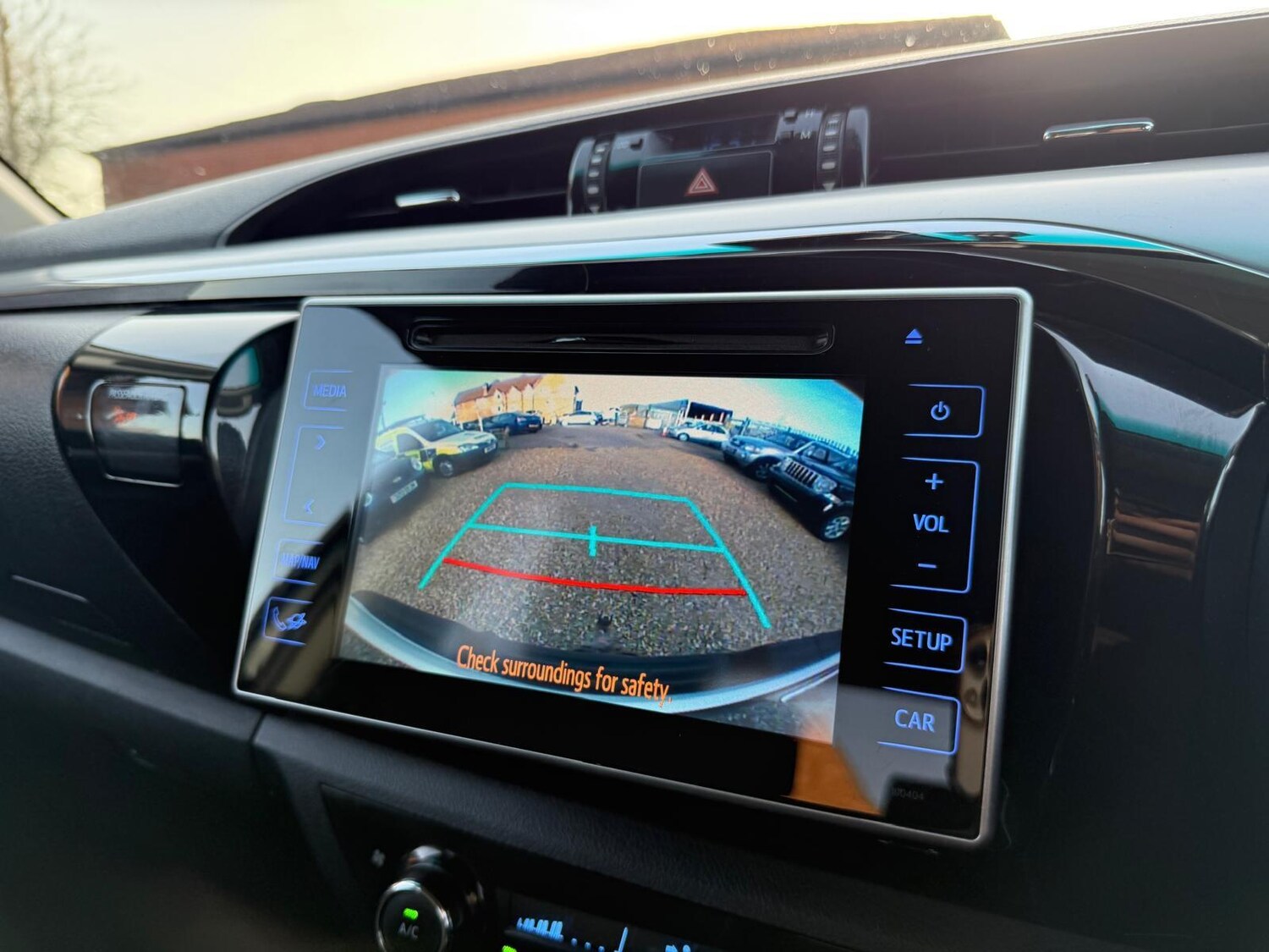 Used Toyota Hilux for sale - 77683205: Photo 33