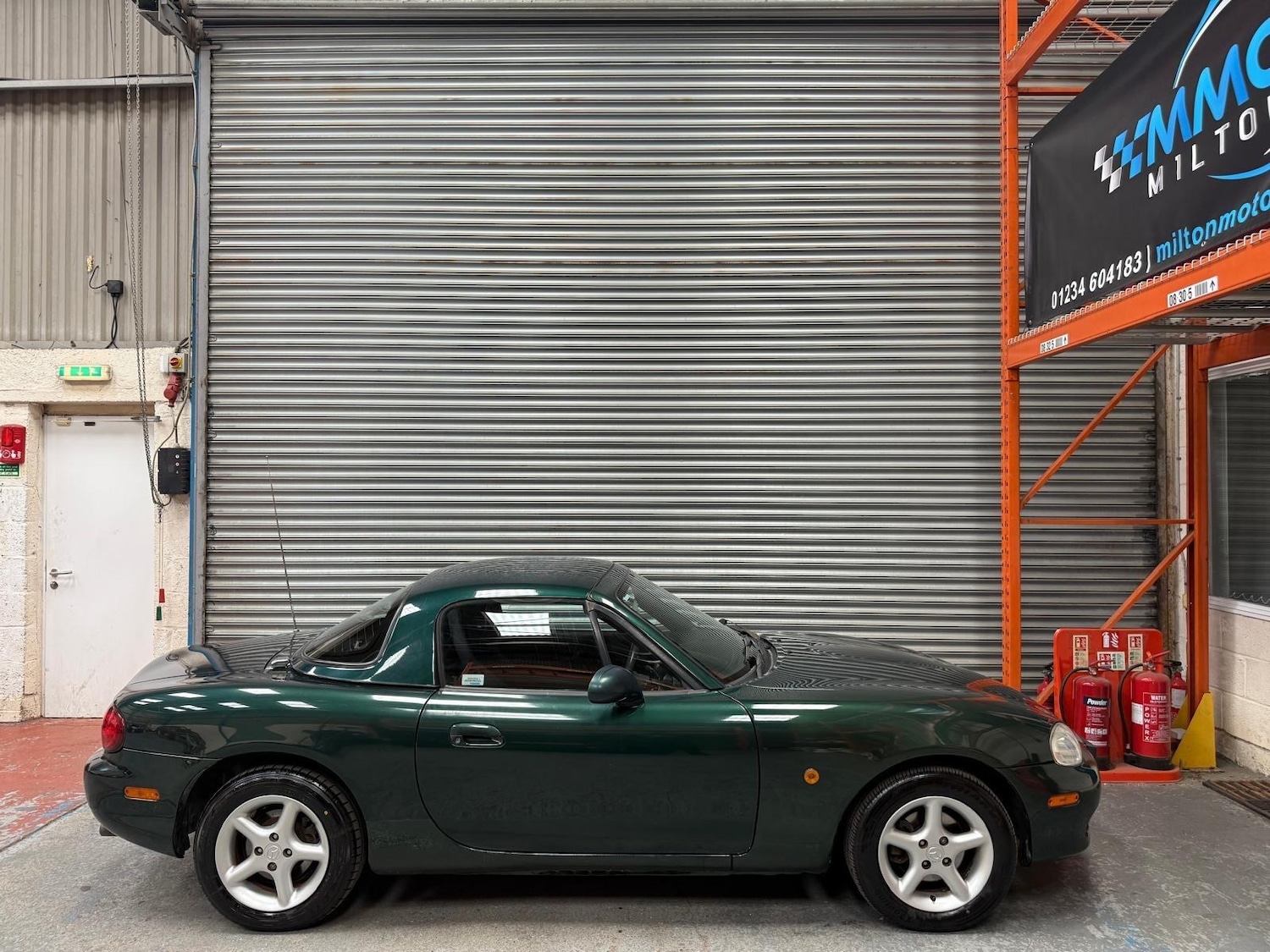 Used Mazda MX-5 2003 for sale - 78185599: Photo 17